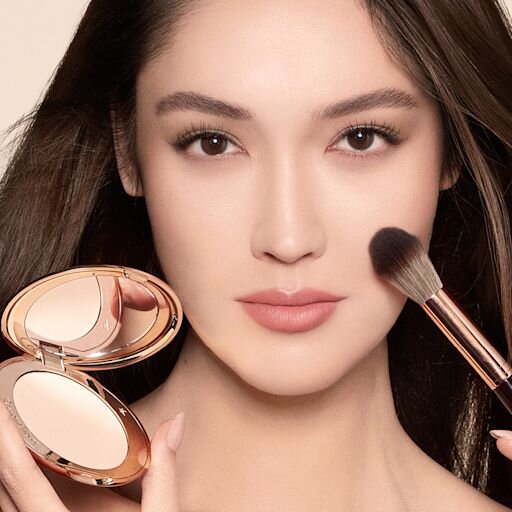 AIRBRUSH BLUR COMPLEXION TRIO FACE KIT