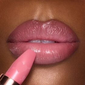 PILLOW TALK LOVE EFFECT LIPSTICK K.I.S.S.I.N.G – KISS TALK