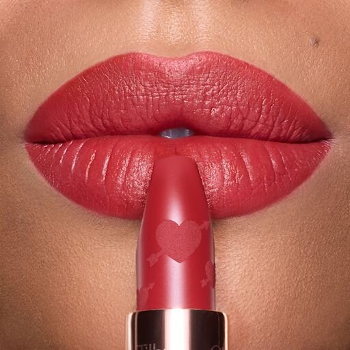 PILLOW TALK LOVE EFFECT LIPSTICK MATTE REVOLUTION - LOVE TALK
