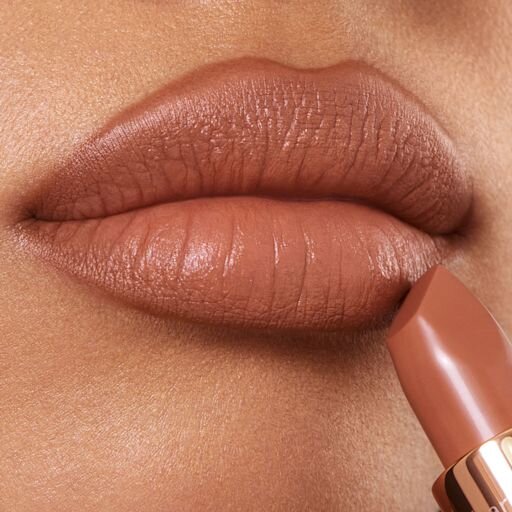 THE SUPER NUDES MATTE REVOLUTION - CATWALKING