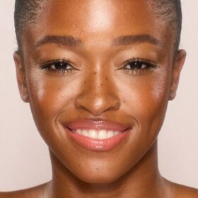 UNREAL SKIN SHEER GLOW TINT HYDRATING FOUNDATION STICK 12.5 TAN
